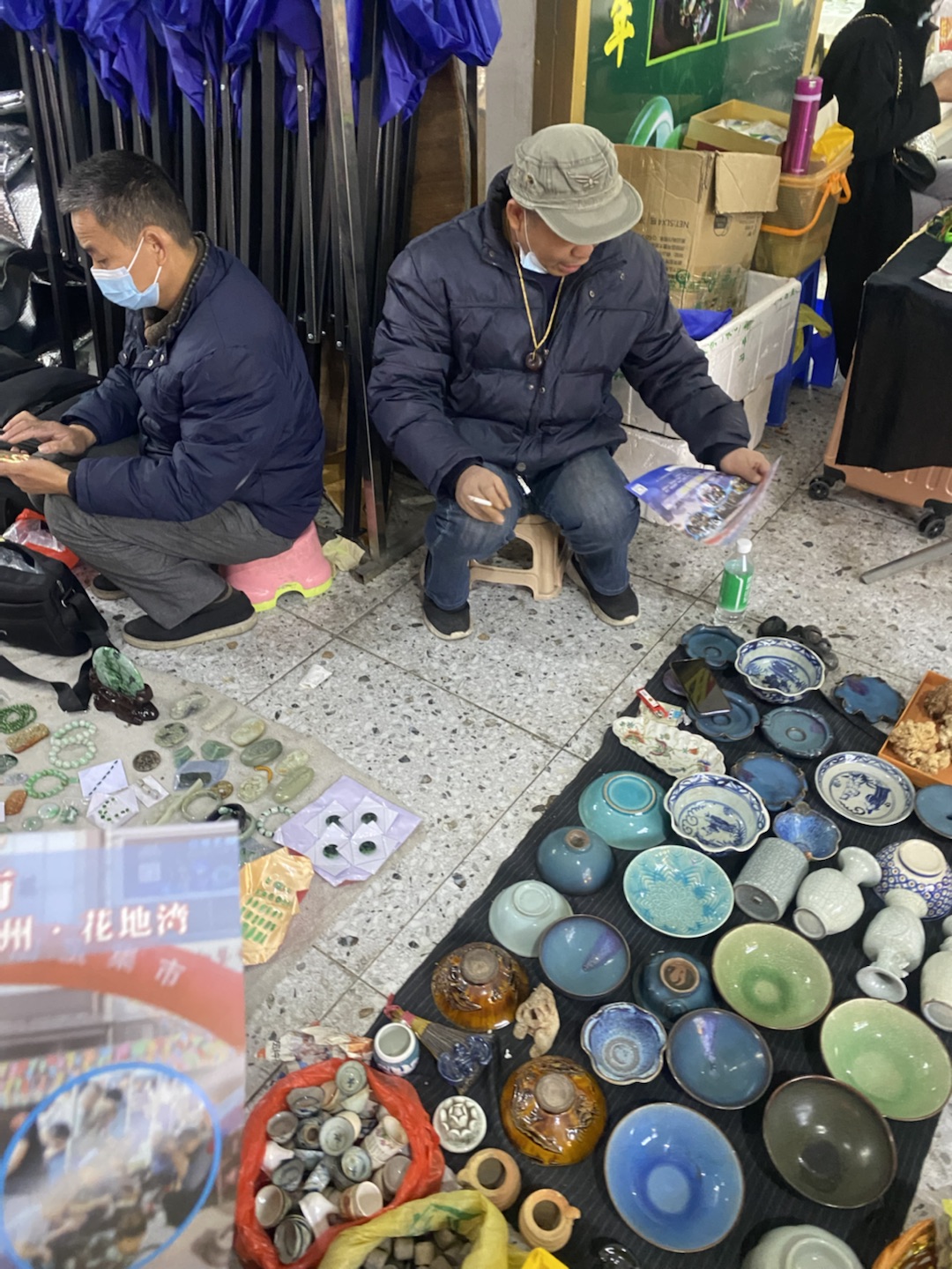 廣州花地灣古玩地攤集市1月8日即將開市！