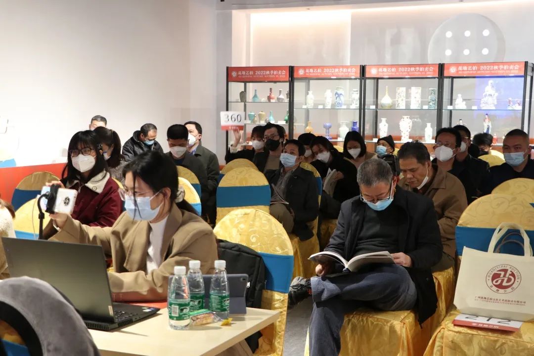花地藝拍2022秋拍|中國(guó)書(shū)畫(huà)順利告捷！明日古董珍玩專(zhuān)場(chǎng)精彩繼續(xù)