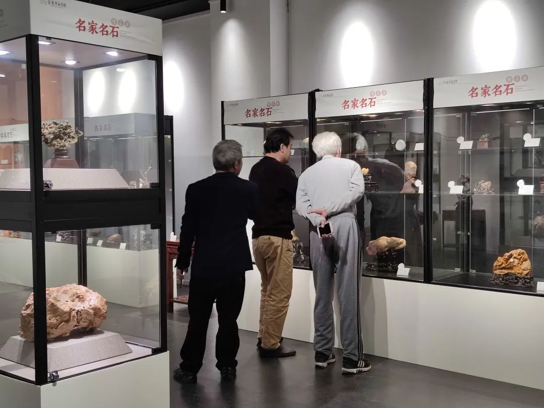 廣州花地灣石博會(huì)“名家名石精品展”金獎(jiǎng)美石一覽 廣州花地灣石博會(huì)“名家名石精品展”金獎(jiǎng)美石一覽