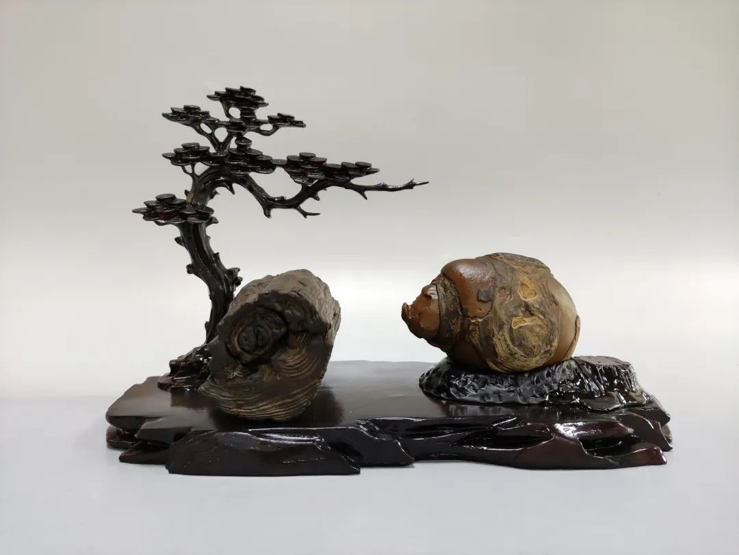 廣州花地灣石博會(huì)“名家名石精品展”金獎(jiǎng)美石一覽 廣州花地灣石博會(huì)“名家名石精品展”金獎(jiǎng)美石一覽
