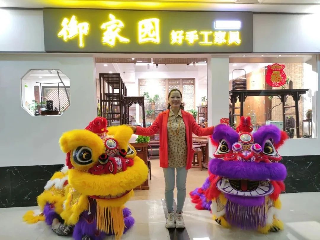 花地灣古玩城醒獅旺場，財?shù)?、福到~